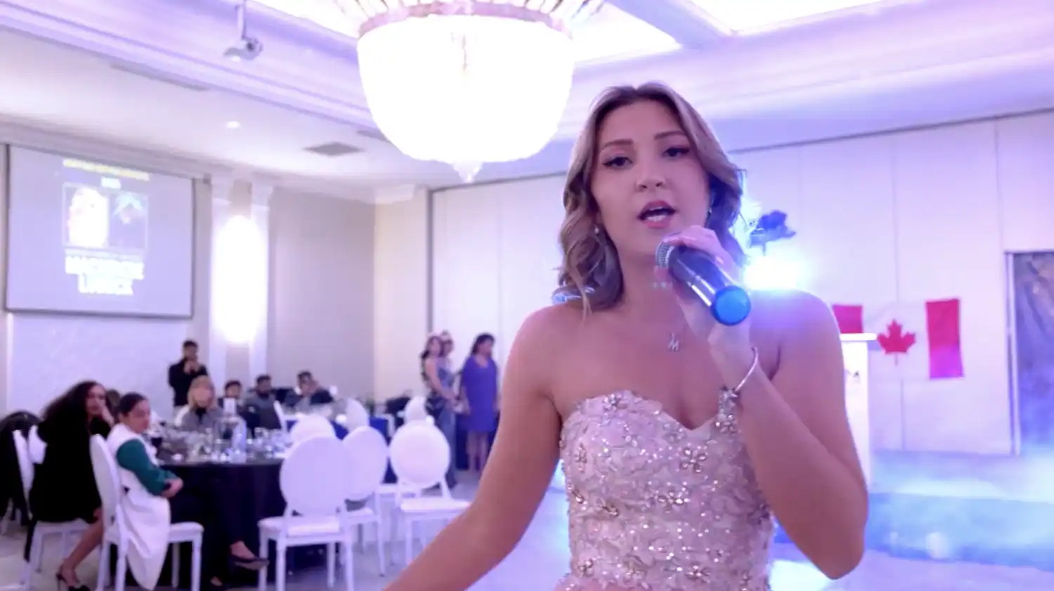 Canadian Artist - Mackenzie Lubeck